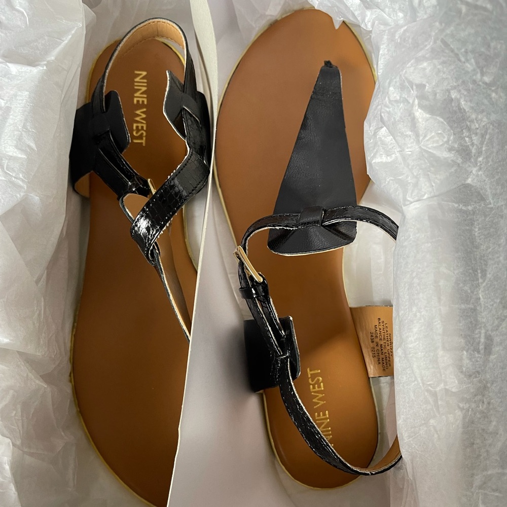 NINE WEST SANDALS